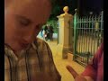 Cera en la calva.. (wax on the bald spot)