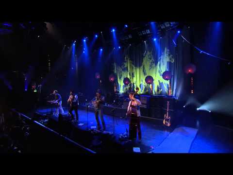 itunes - Mumford and Sons Itunes Festival 2012 Times: 1:54 Lover's Eyes 7:53 Little Lion Man 12:57 White Blank Page 18:02 Not With Haste 22:58 Below My Feet 29:00 Tim...