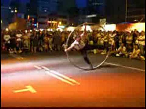 Canadian Street Performer