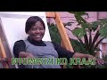Film makers help township inhabitants understand how to prevent the spread of HIV. The Global Fund supports their community based communication activities.
