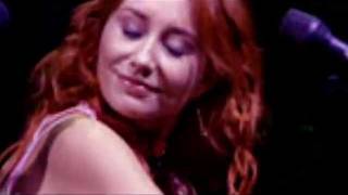 Tori Amos - The Needle and the Damage Done