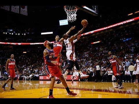Dwyane Wade Contorts His Body in Mid-Air for the Bucket