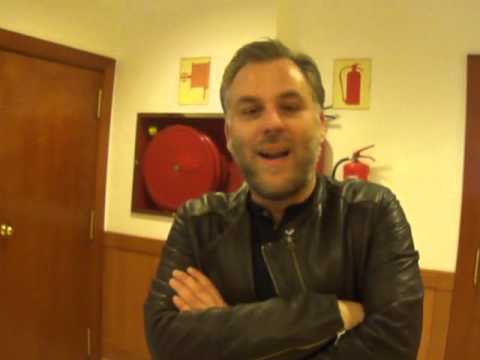 Play Pascal Laugier nos saluda