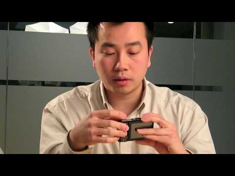 how to charge a fujifilm finepix jx camera