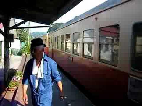 小湊鉄道の長大編成