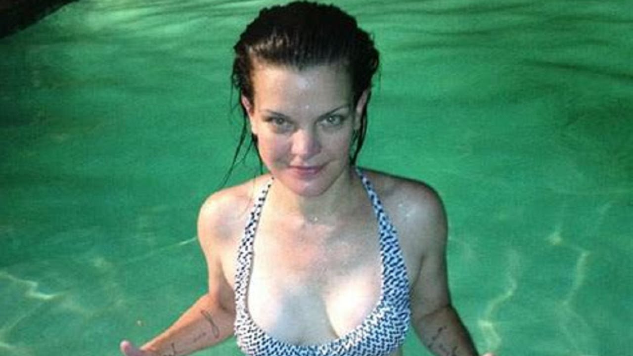 Pauley Perrette 54, Shows Off More Than She Wanted To Curious World