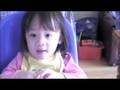 videos de Aleyana does a naughty sign
