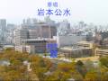 川は泣いている