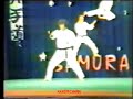 in deze film worden de meest noodzakelijke karate technieken voor beginners tot karate meesters getoond , zoals gymnastiek voor karate, karate hand en voet technieken ,sprongen , gevechtstechnieken etc .

met de originele karate kata's van shian gichin funakoshi en shian slobodan mitric :taikyoku shodan; heian shodan; heian nidan; heian sandan; kanku-dai; bassai-dai; jitte; hangetsu; jion; tekki shodan; tekki nidan; tekki sandan; empi; gankaku; bob's yondan en bob's godan... anno 1981 in de gevangenis gefilmd duur van de film: 62 min.
in 1981 werd het 