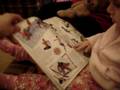 videos de Knee Hockey on the Wish List