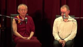 Conferinta „Viziunea buddhista asupra suferintei si remediului ei”, cu Gonsar Tulku Rinpoche