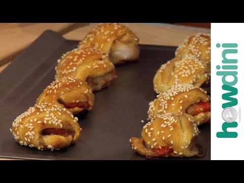 appetizer - http://www.howdini.com/howdini-video-8584275.html Here is a beautiful appetizer recipe that will give your party table some extra 'zazz. These shrimp puffs a...