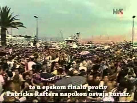 ivanisevic - Goran Ivanisevic gets a hero's welcome in his hometown of Split after winning the 2001 Wimbledon title. Goranov nezaboravni doček u njegovom rodnom gradu. p....