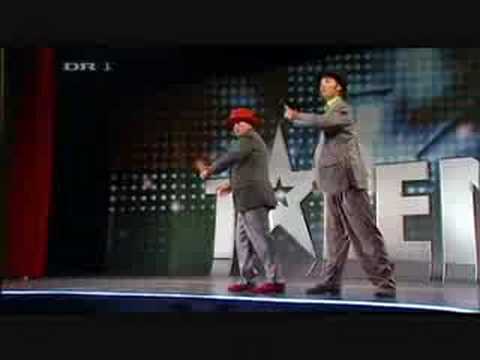 Popping & Locking #1 Robotboys (Nick & Jeppe) Imagem de Amostra do You Tube
