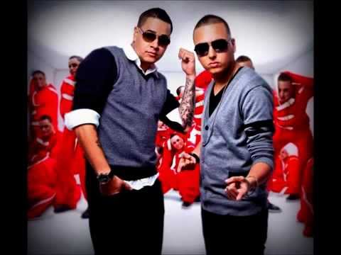 Bailando Conmigo - Golpe a Golpe ft Andy White