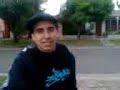 Free mio casi a las 7 de la mañana cuando volviamos del Estilo Under Fest de San Miguel que tubo medio enquilombado con piñas y tiros...ahi 'toy en la vereda de la casa del Akuarioh en Barrio Luna, De Una Hurlingham y Villa Tesei, Buenos Aires Argentina...