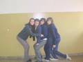 Feliiz diiaaa amigaas,, chiqos a ustedes se los debo
