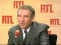 fran�ois bayrou a jug� un peu tragique l'intervention d'eric woerth la veille sur tf1 pour se d�fendre dans l'affaire bettencourt, estimant qu'il ya urgence pour nicolas sarkozy � s'exprimer