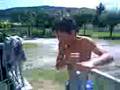 wrestling in piscina