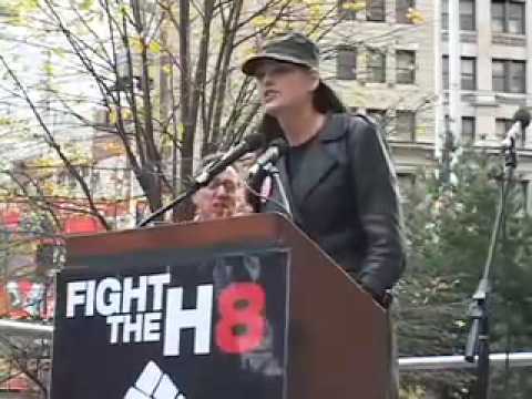 Kate Shindle speaks at Prop 8 Rally City Hall NYC
