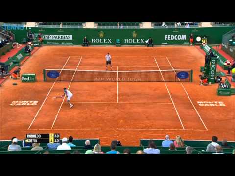 Shot - Tommy Robredo showcases his agility in Monday's Hot Shot at the Monte-Carlo Rolex Masters. Watch live matches at TennisTV.com.