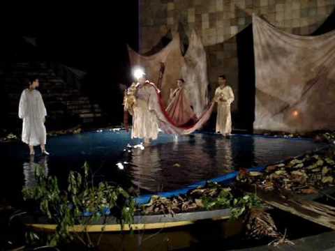 Cia. do Estômago - Madame Blavatsky