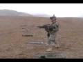 Soldado americano com duas M249 / Army soldier dual-wields some M249