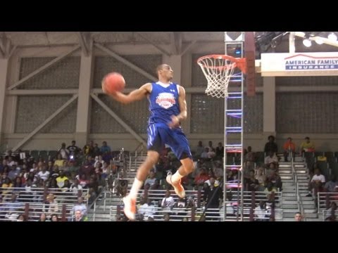 JP Tokoto Dunk Contest - JP Tokoto defeated Shaq Johnson in the finals of the 2012 American Family Insurance High School Dunk Contest in New Orleans.