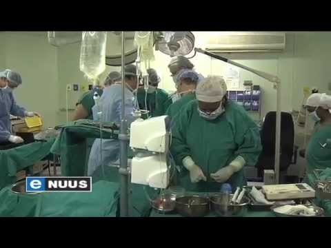 Nuwe hoop vir kankerpasiënte / New hope for cancer patients Nuwe hoop vir kankerpasiënte / New hope for cancer patients