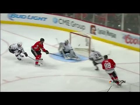 Video: Handzus backhands 2OT winner past Quick