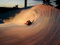 PARAFINA  NA PISCINA DE ONDA DE BODY BOARD
