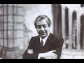 pierre cochereau shows us his dazzling dexterity as he dashes (how's that for alliteration?) through this gigout showpiece.  and he gets to demonstrate his 