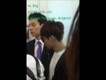 Click here to watch this video 2012-05-20 Kim Hyun Joong at Taiwan Taoyuan Airport