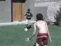 videos de boludeando en el patio 4