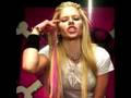 Avril lavinge- Hot