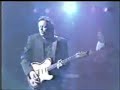 Tommy Emmanuel playing electric guitar!