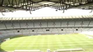 VÍDEO: Mineirão e Mineirinho recebem estruturas para a Copa do Mundo