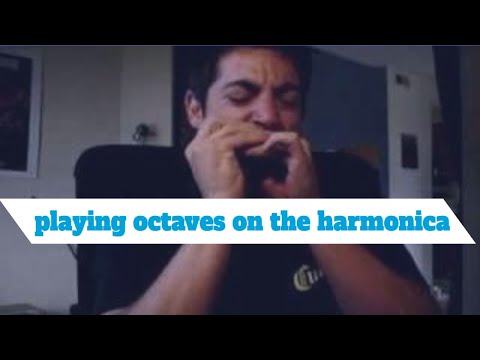 Blues Octave harmonica playing