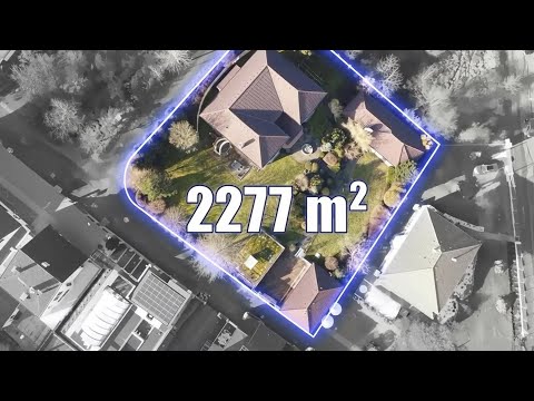 Video Prodej prostorné vily (529m2) u Slapské přehrady, Praha - západ