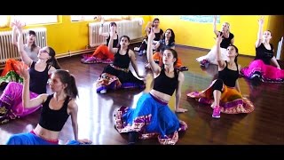 Ghagra with Germans - Bollywood Dance Workshop Germany - Bollywood-Arts