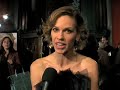 voici l'interview d'hilary swank lors de la premiere de p.s i love you