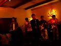 Boys Don't cry - Unísono