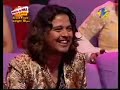 Jaswir Kaur performing on Ek Se Badhkar Ek.