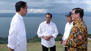 Video Sosok Misterius Danau Toba Yang Kerap Menampakkan Diri Secara Terang-Terangan Mulai Terungkap MP3, 3GP, MP4, WEBM, AVI, FLV Juni 2018