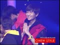 081128 Onew-Dubu Confetti Catching Game Music Bank 081128 Onew-Dubu Confetti Catching Game Music Bank