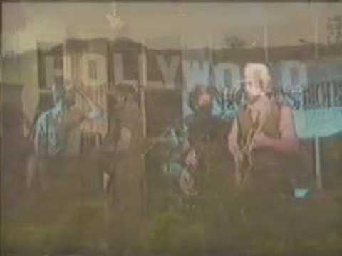 VOICES - "Celluloid Heroes" - Kinks
