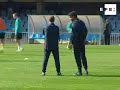 Ronaldinho vuelve a entrenarse con el resto de la plantilla Ronaldinho vuelve a entrenarse con el resto de la plantilla