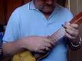 Un Ingles Tocando Un Timple