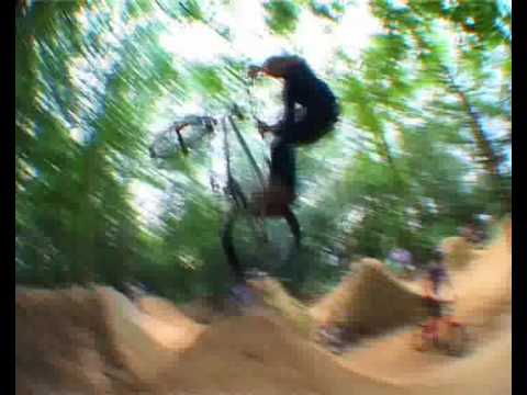 BMX VIDEOS, BIKES, TRICKS, STUNTS, CRASHES