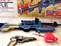 1965 Remco Toys Screaming Mee Mee E Rifle-close up vid